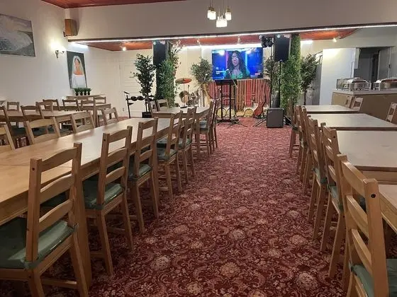 Churchill Hotel & Nagawa Restaurant - Yerinde Yemek