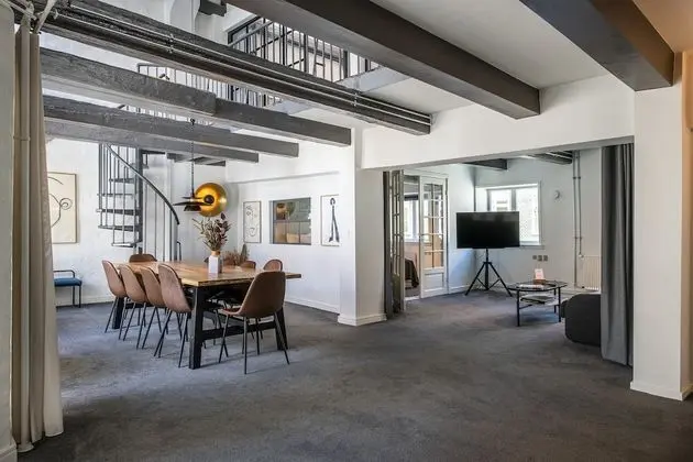 The Churchill Penthouse - Into This Place - Öne Çıkan Resim