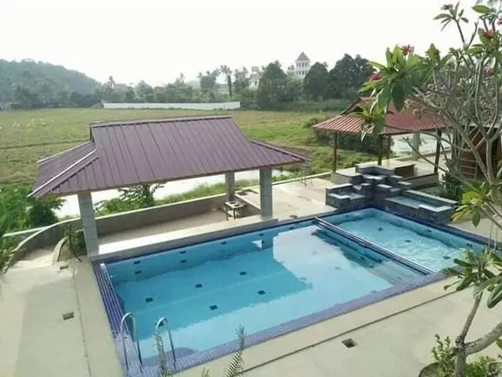 Chuu Pun Village Resort