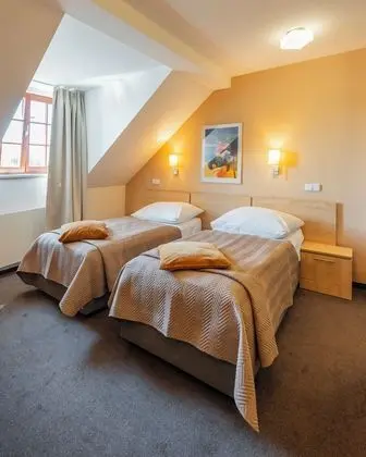 Hotel Chvalska Tvrz - Genel