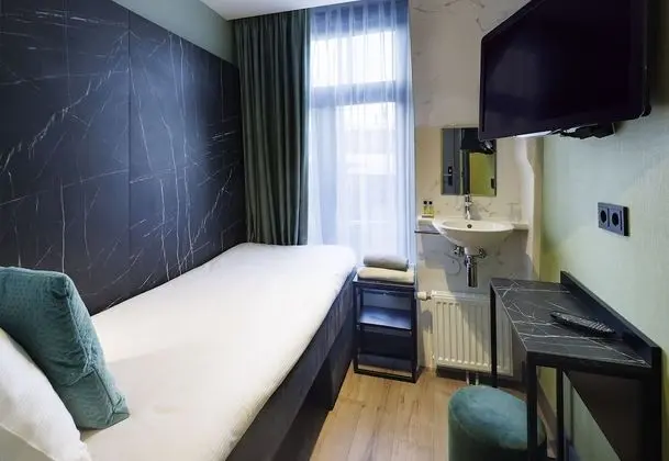 Ciao Papa Hotel Amsterdam Central Station - Oda