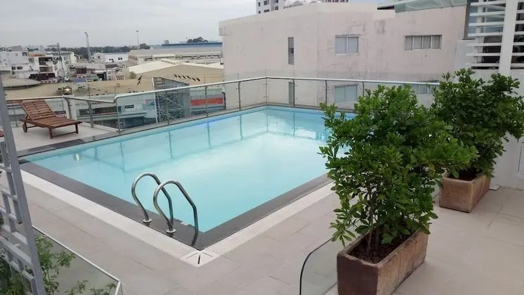 Ciao SaiGon Hotel & Spa - Havuz