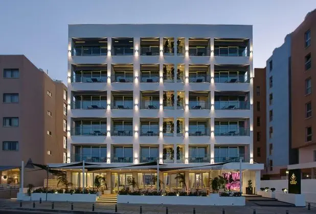 The Ciao Stelio Deluxe Hotel