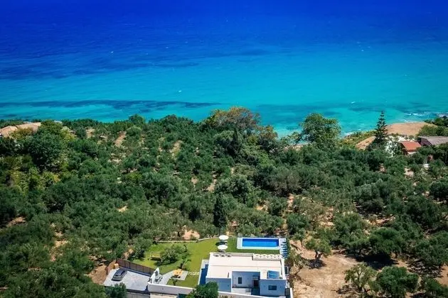Villa Cicada
