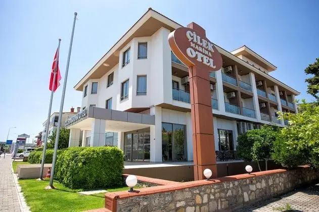 Çilek Marina Hotel