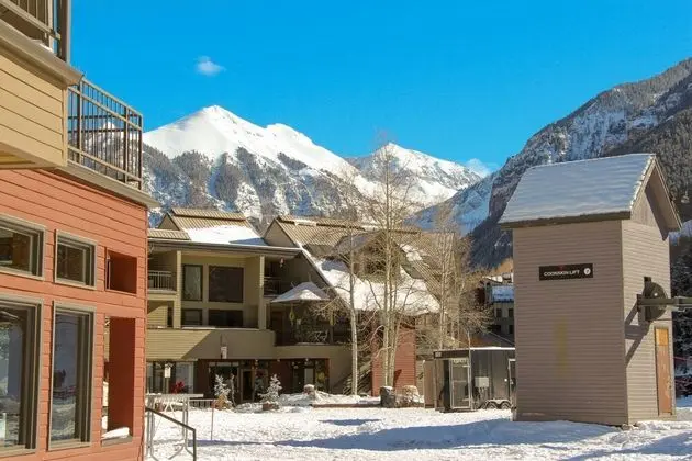 Cimarron Lodge 20 by Avantstay Ski In/ Ski Out Condo in Ideally Located Complex w/ Hot Tubs! - İç Mekan