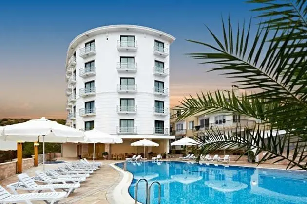 Çınar Hotel Ayvalık - Havuz