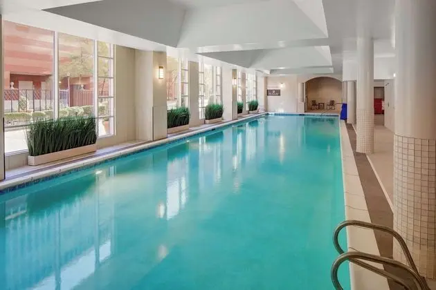 Cincinnati Marriott at RiverCenter - Havuz