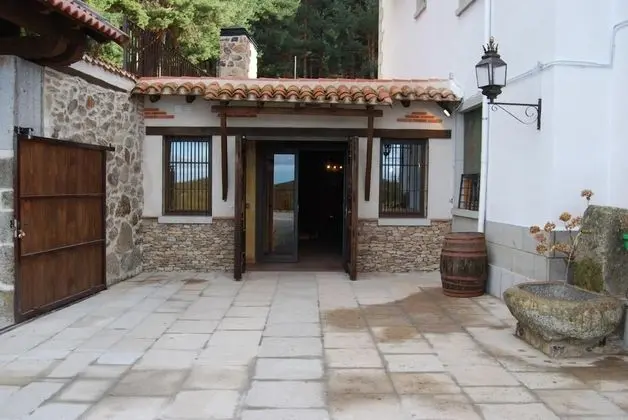 Hotel Cinco Castaños