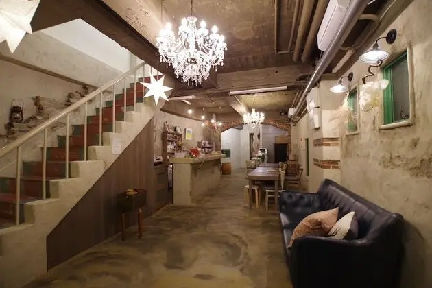 Cinnamon Guest House Dogo - Hostel