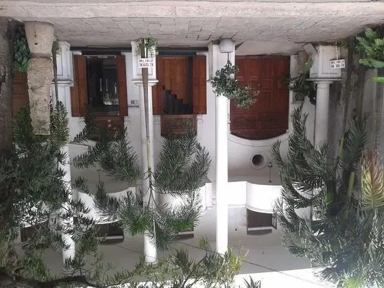 Cinnamon Heights - Öne Çıkan Resim