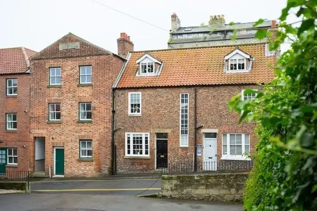 Cintra House
