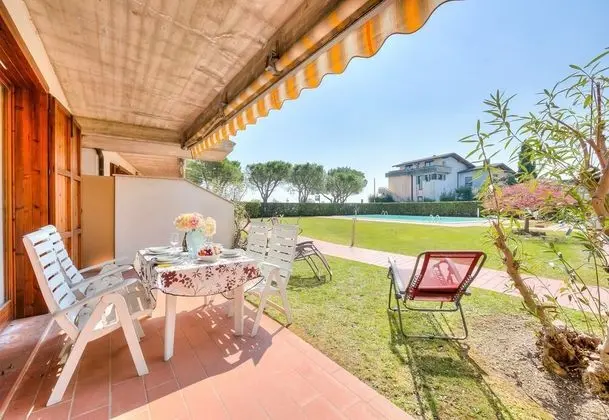 Cinzia Apartment Front Beach