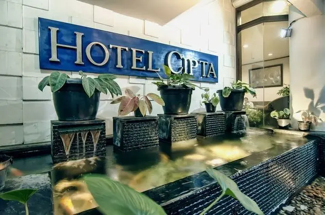 Cipta Hotel Wahid Hasyim - Dış Mekan