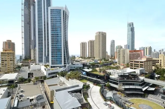 Circle on Cavill - HR Surfers Paradise - Dış Mekan