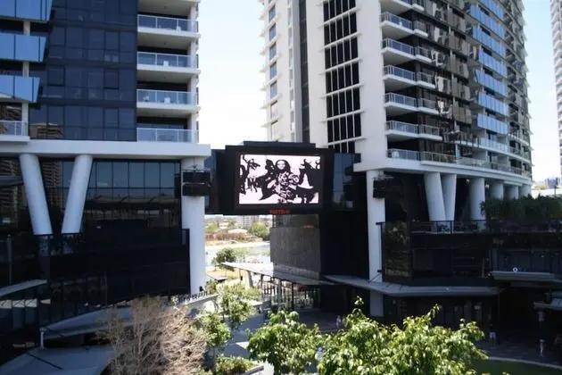 Circle on Cavill - Private Apartments - Dış Mekan