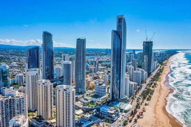 Circle On Cavill Surfers Paradise Apartments-Holiday Paradise