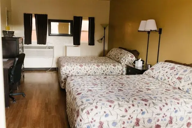 Circle D Motel - Oda