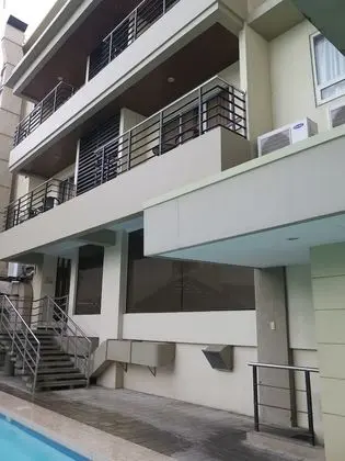Circle Inn - Iloilo City Center - Dış Mekan