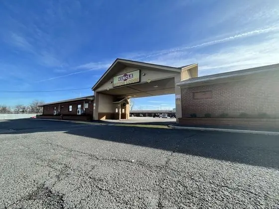Circle Motel Lodge
