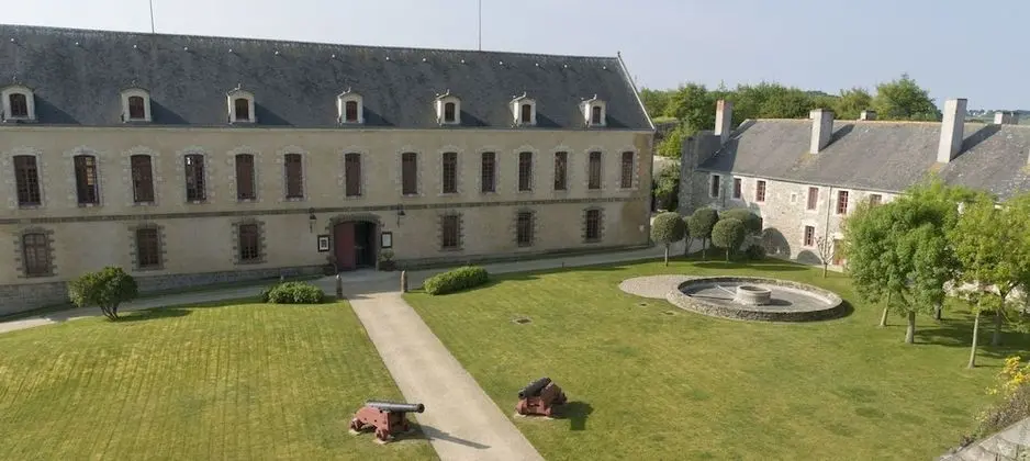 Citadelle Vauban Hôtel Musée - Dış Mekan