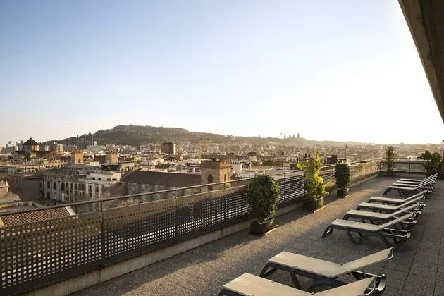 Citadines Ramblas Barcelona - Dış Mekan
