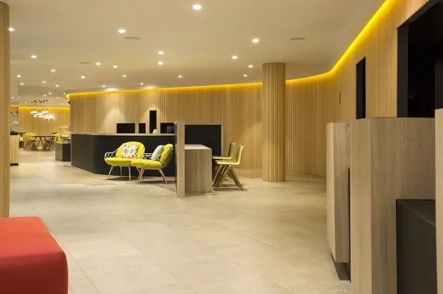 Citadines Ramblas Barcelona - Lobi