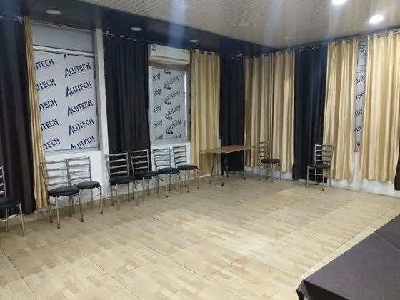 Hotel Citi Continental - Dış Mekan