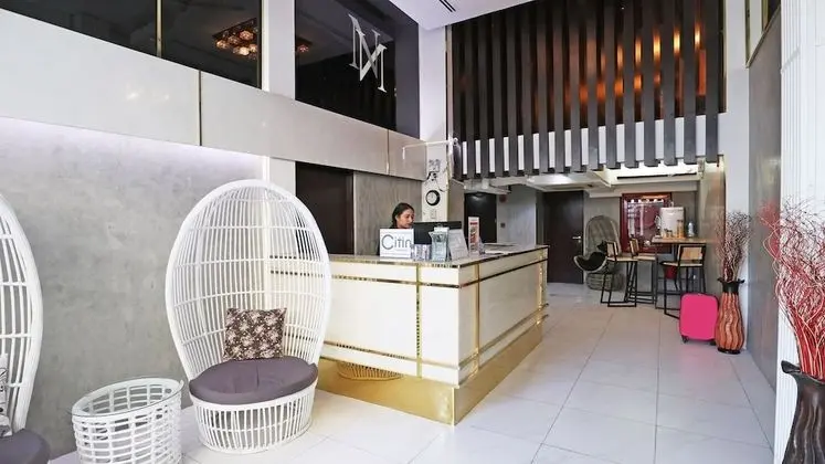 Citin Sukhumvit 11 Nana Bangkok by Compass Hospitality - Lobi