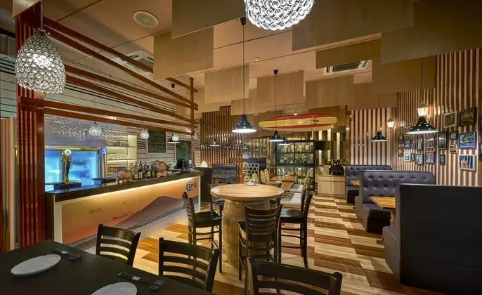 Cititel Express, Penang - Yeme / İçme