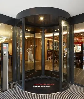 citizenM Geneva - Dış Mekan