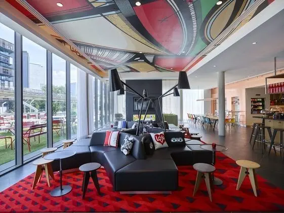 citizenM Paris la Défense - Lobi