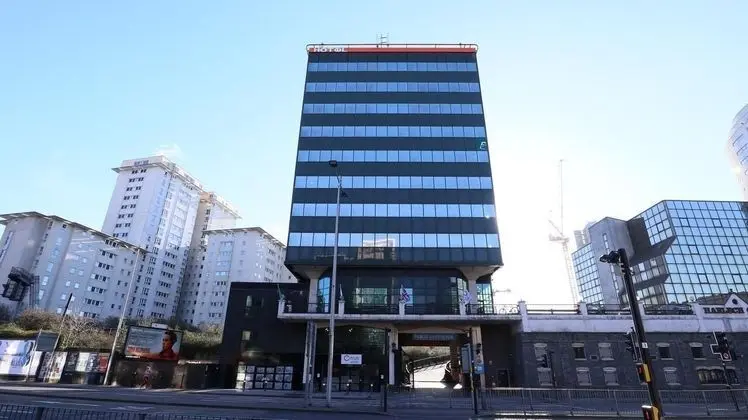 Citrus Hotel Cardiff by Compass Hospitality - Dış Mekan