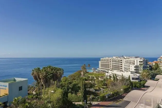 City Apartment, Near the Beach, With Superb sea View - Rodamar II