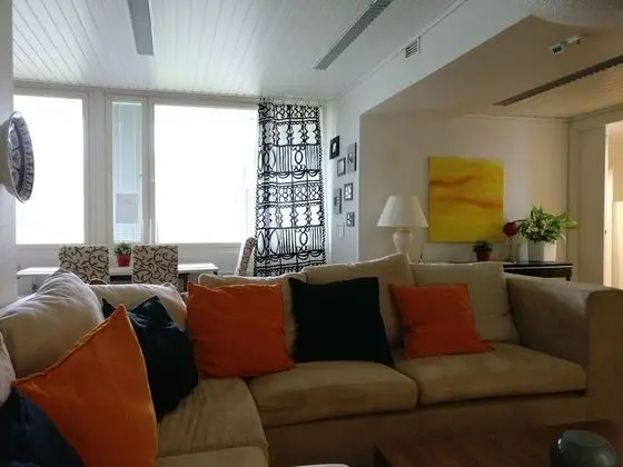 City Apartment By The River - Lobi