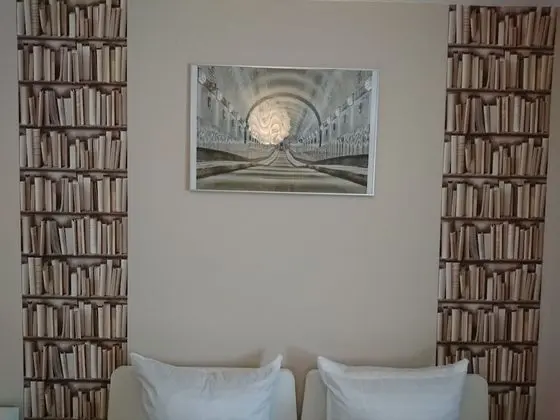 City Apartment S & W