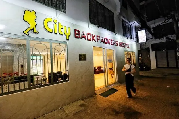 City Backpackers Hostel - Dış Mekan