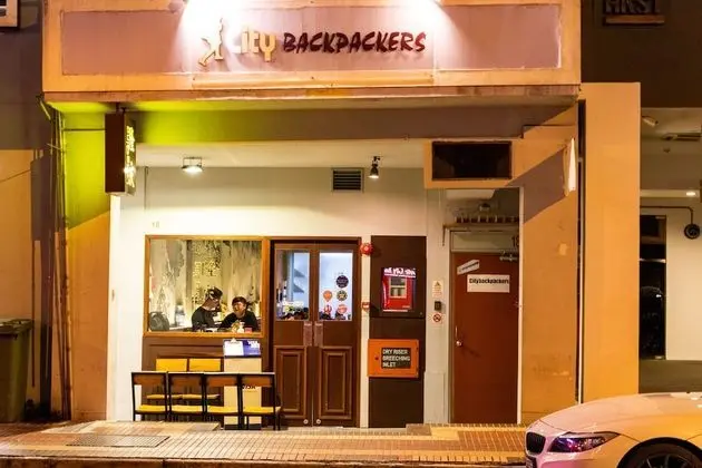 City Backpackers - Hostel - Dış Mekan