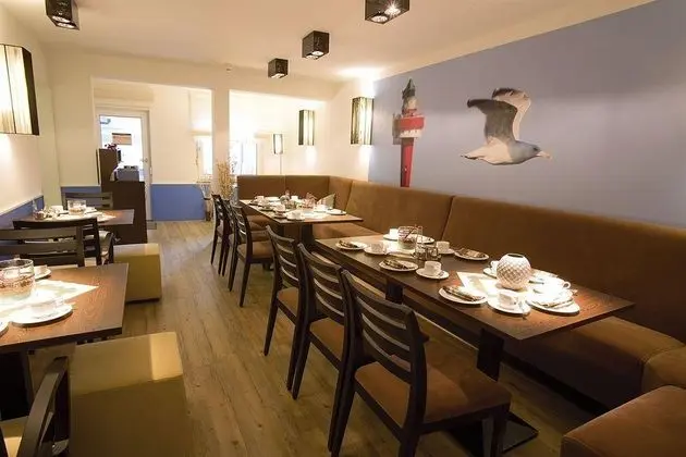 City Hotel Bremerhaven - Genel