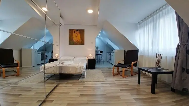 City Center Flats - Unirii Square