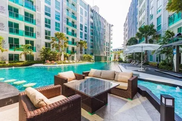 City Center Residence by PSR ASIA - Havuz