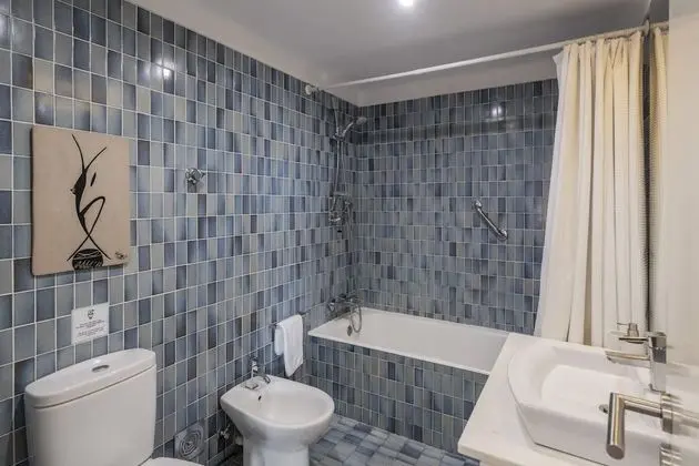 In the City Centre, sea View - Casa Santa Clara - Banyo Tipleri