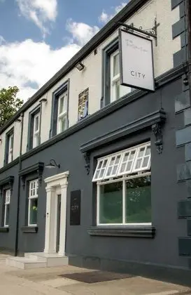 The City Hotel