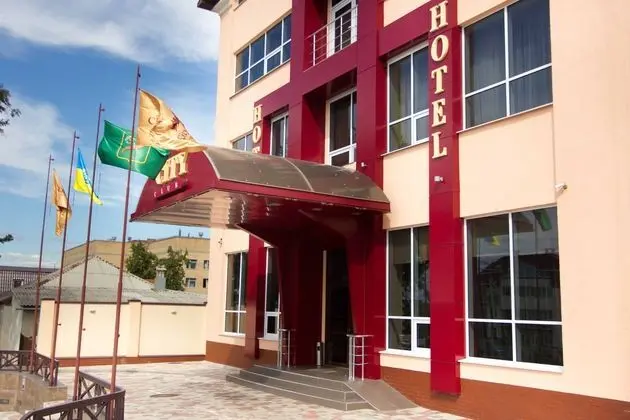 City Club Hotel