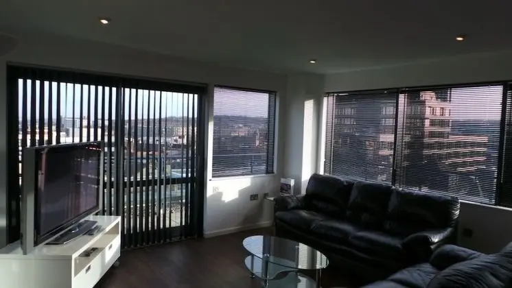 City Crash Pad - West Street Apartments - Öne Çıkan Resim