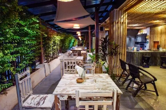City Dance Hotel - Lobi