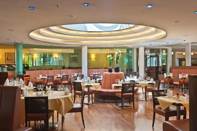 City Hotel Dresden Radebeul - Yeme / İçme
