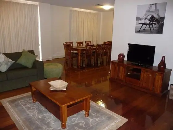 City Escape 3BD in Adelaides East End 6 - Öne Çıkan Resim