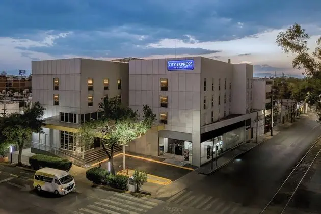 City Express CDMX La Villa - Dış Mekan