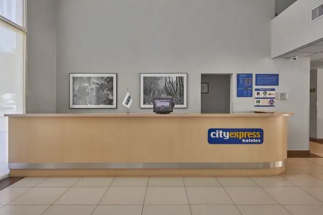 City Express Ciudad Obregon - Lobi